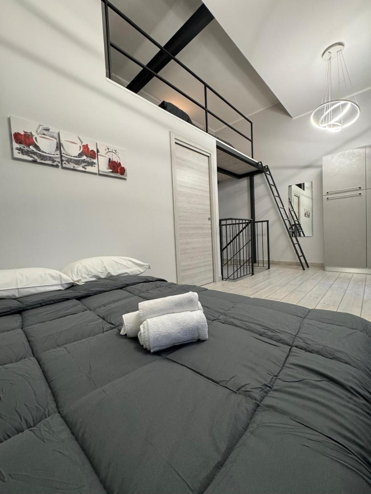 Apartment Eclipse, 300mt Dalla Stazione Di Porta Susa - Living