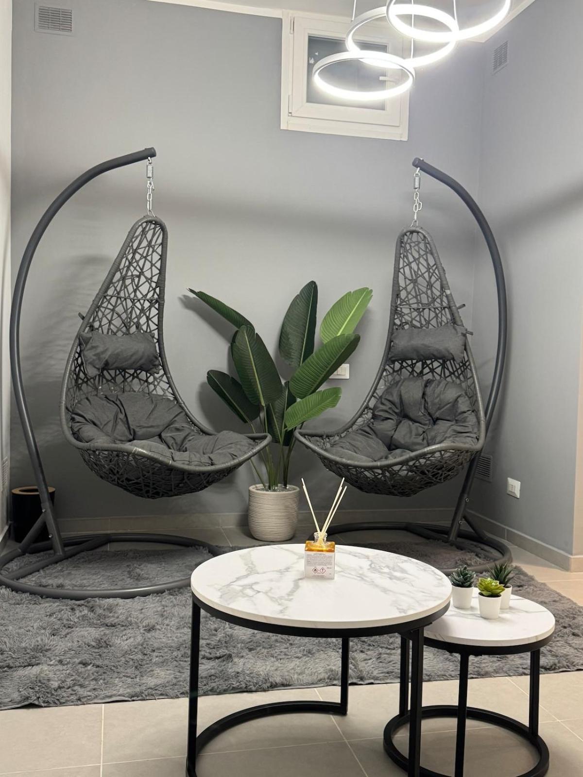 Apartment Eclipse, 300mt Dalla Stazione Di Porta Susa - Living Turin